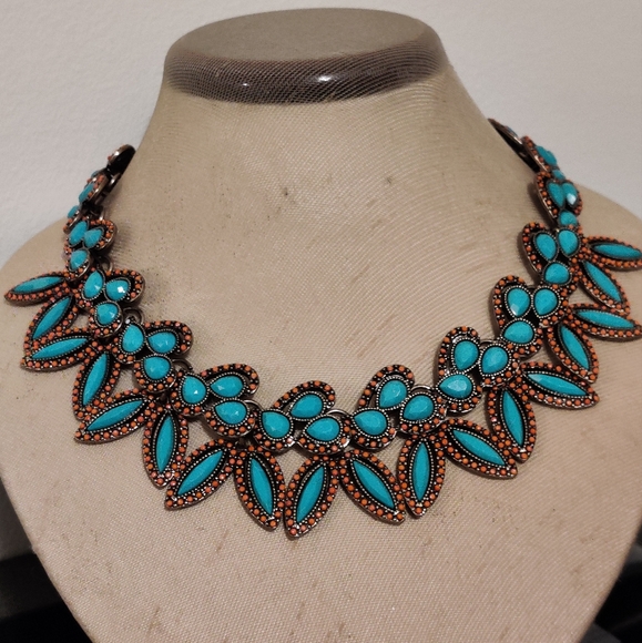 Stunning Turquoise and Coral Glass Statement Necklace Rare - Picture 1 of 15